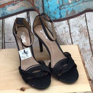 Brash Womans 8 Black Strappy High Heel Sandals Elegant Evening Dressy Pumps